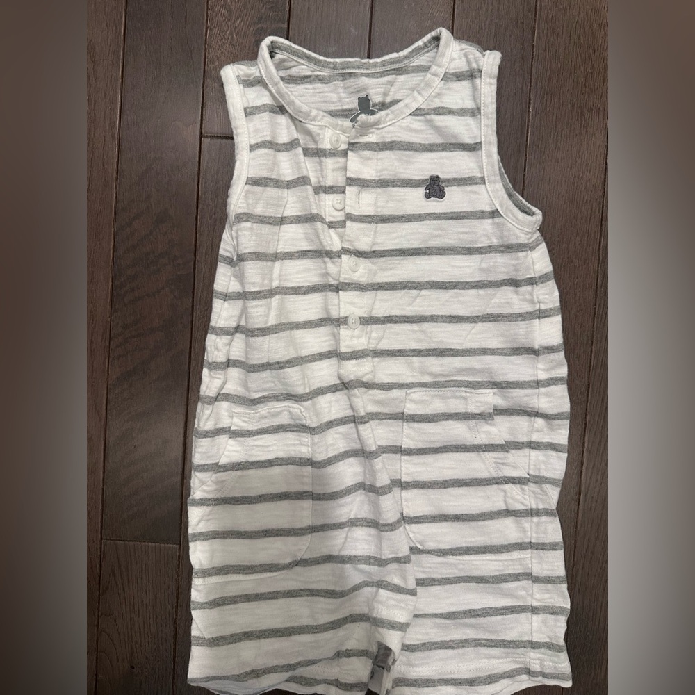 Baby Gap, Brannan Bear Onesie, grey and white, 18-24 months